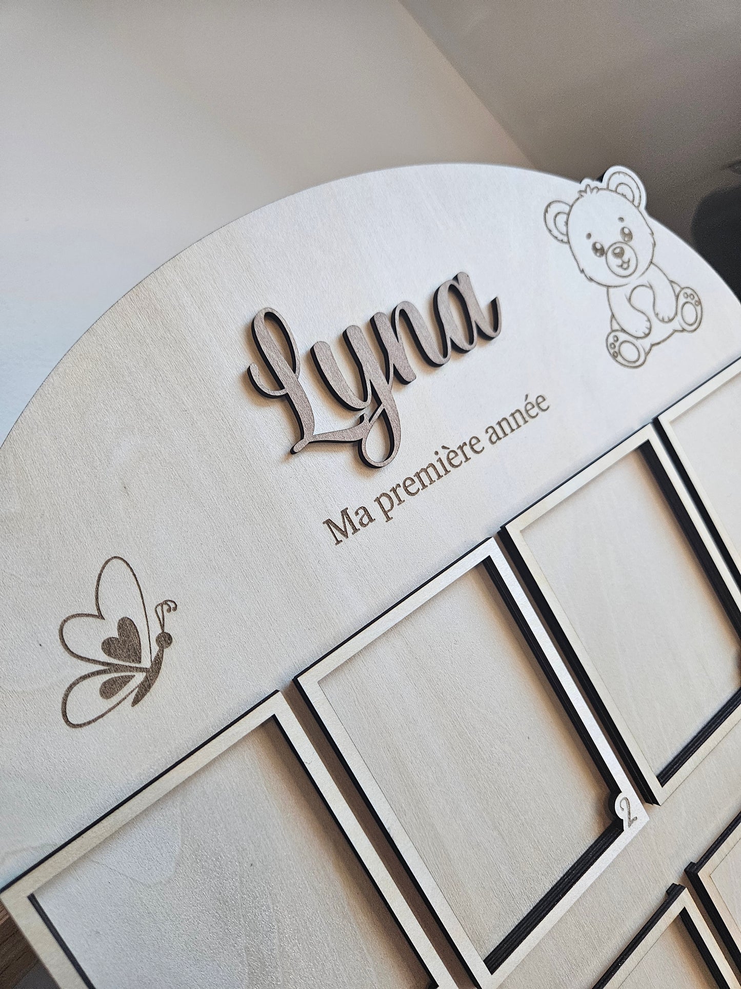 Panneau "Ma Première Année" personnalisé avec ou sans cadres en bois